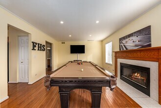 Building Photo - 2484 Warm Springs Ln