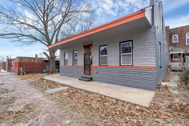 Building Photo - 3519 Blair Ave