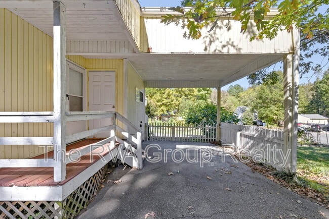 Building Photo - 3008 Duck River Ct