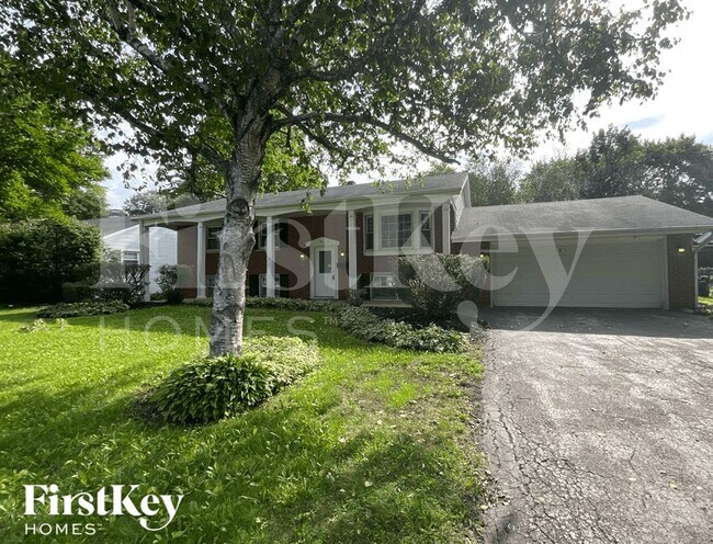 Building Photo - 401 Longview Dr
