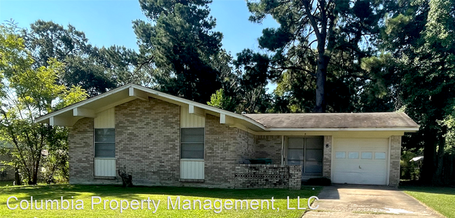 Primary Photo - 3 br, 2 bath House - 8 Tulip Drive