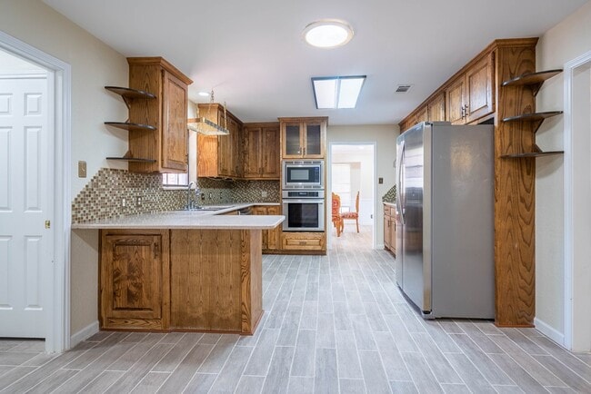 Building Photo - 4503 Westminister Dr