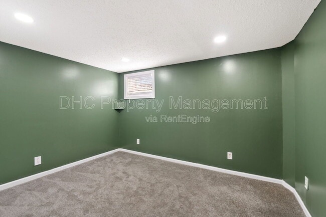 Building Photo - 168 Whitefoord Ave NE