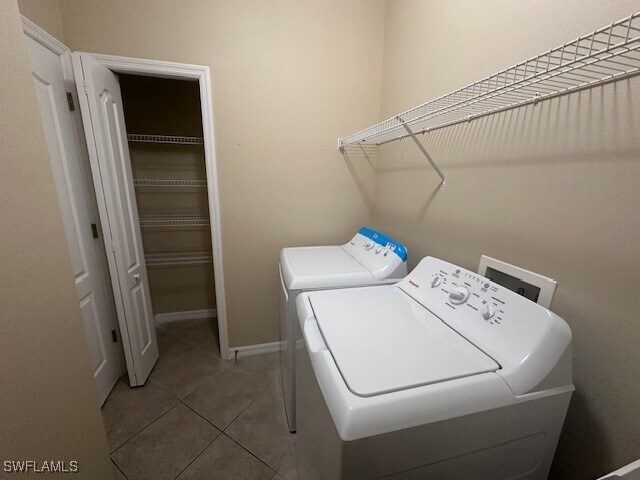 Building Photo - 3320 Midship Dr