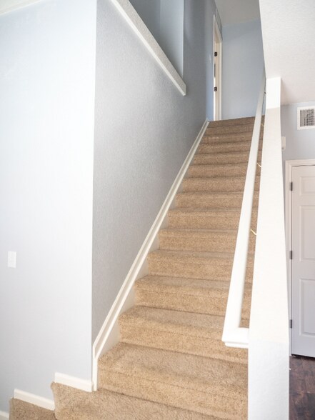 Building Photo - 3931 Balsawood Ln