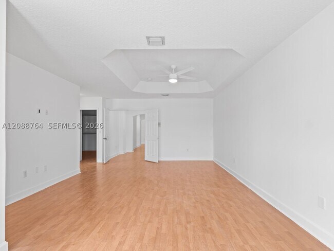 Building Photo - 11149 NW 72nd Terrace