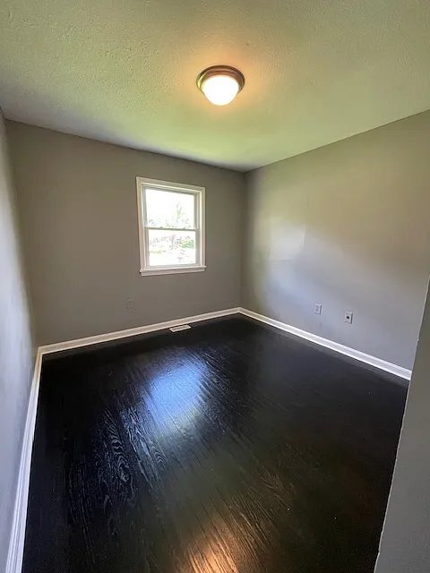 Building Photo - 5601 Littleridge Dr