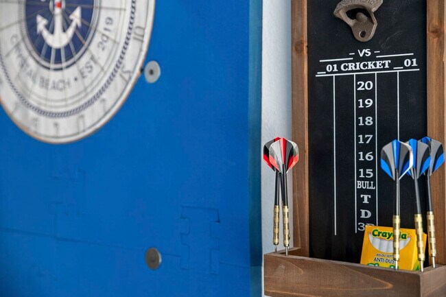 Building Photo - 4465 Clipper Cove