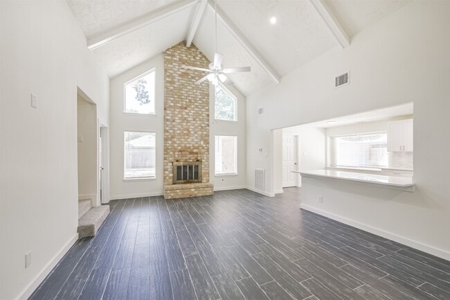 Building Photo - 19507 Spoonwood Dr