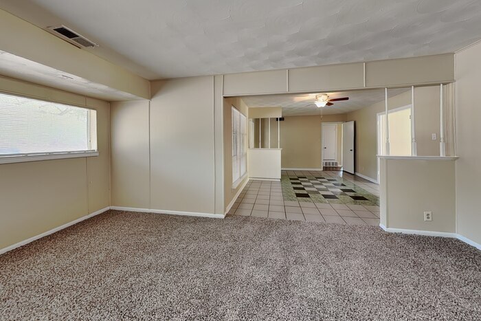 Building Photo - 13605 Janwood Ln