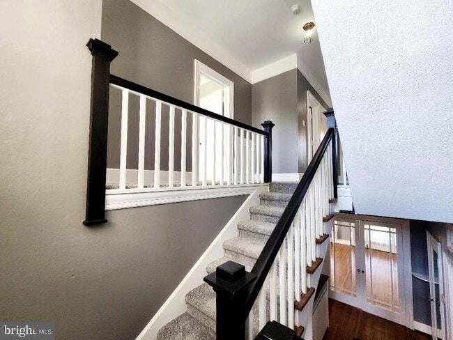 Building Photo - 515 Fourth St