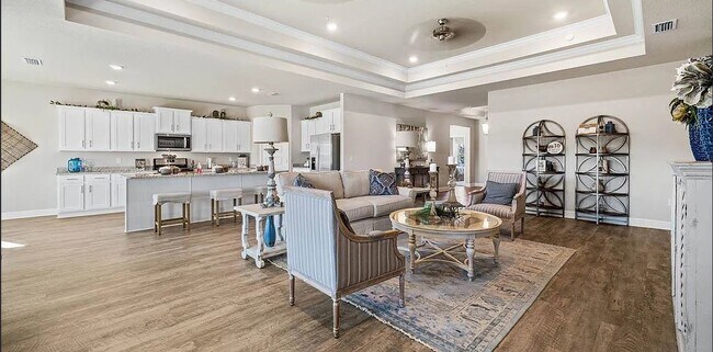 Building Photo - 31470 Shadwell Dr