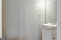 Building Photo - 8117 Ellen Way