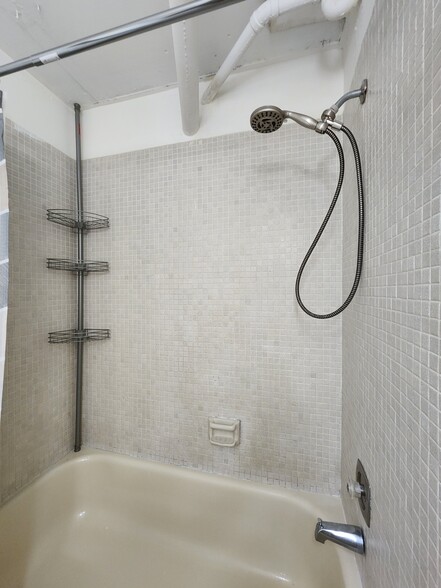 Building Photo - 3341 NW 47th Ter