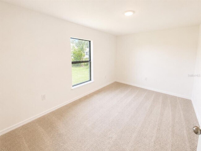 Building Photo - 93 Presque Isle Dr