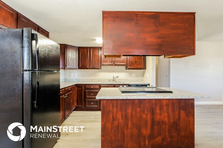 Building Photo - 3414 W Cholla St