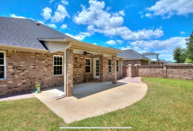 Building Photo - 3005 Daufaskie Rd