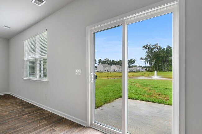 Building Photo - Charming 4 Bed Rental Home Located in Cypr...