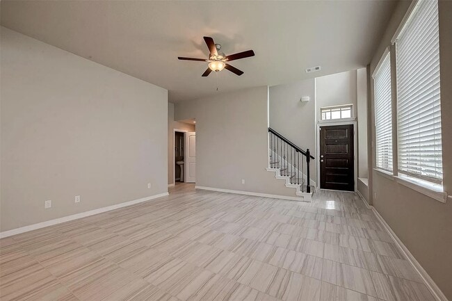 Building Photo - 2559 Terrace Point Dr