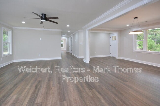 Building Photo - 1705 Mason Rd