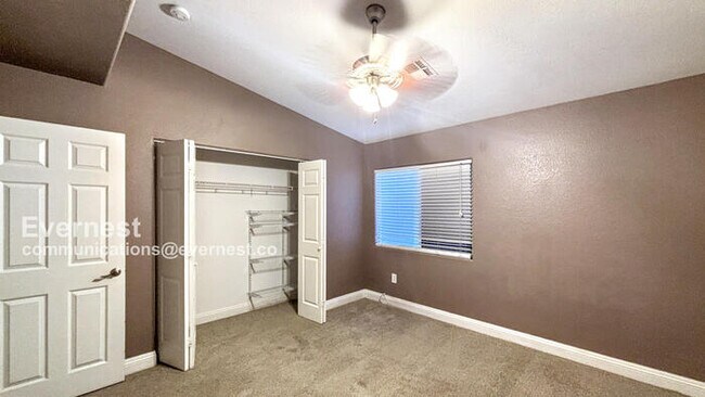 Building Photo - 6848 Baby Jade Ct