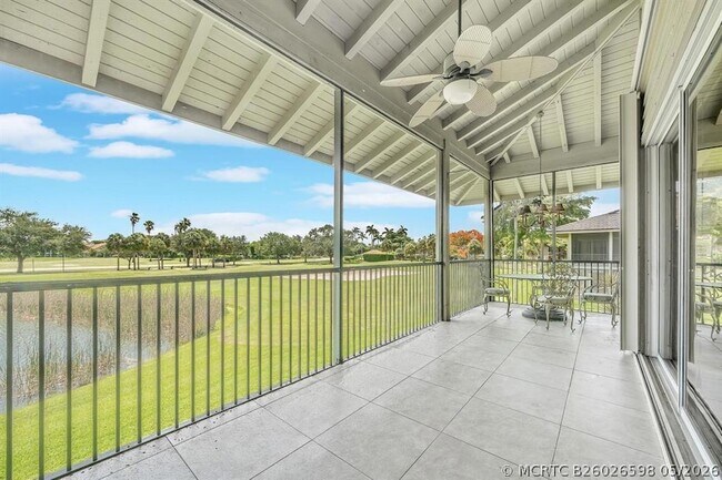Building Photo - 7644 Elmridge Drive Unit 14U