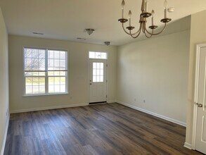 Building Photo - Fresh Start