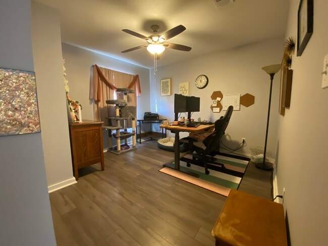 2nd bedroom currently used as office - 36 Stowe Rd