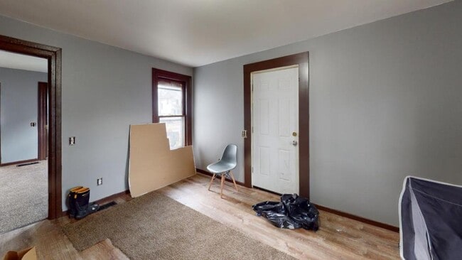 Building Photo - 144 Ave. C