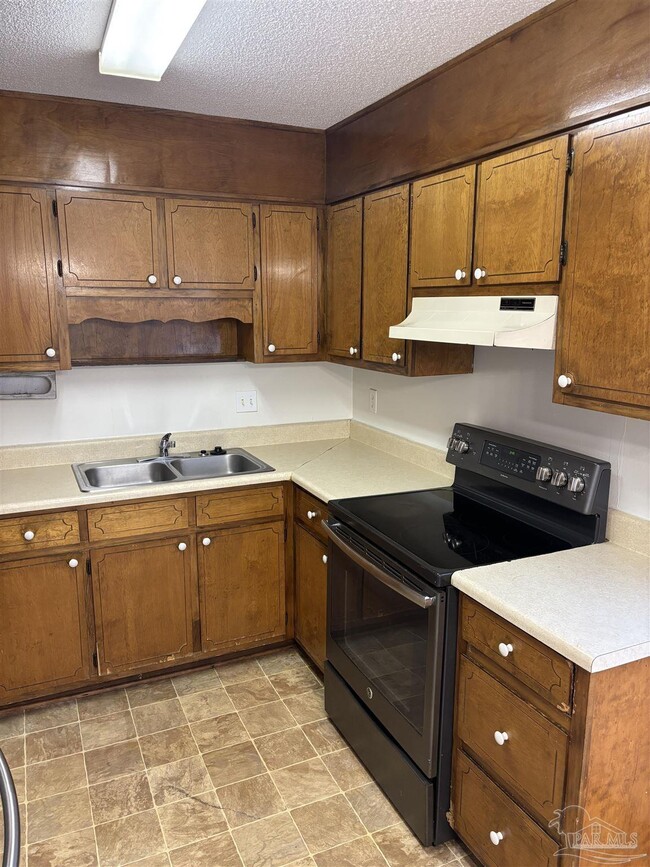 Building Photo - 6427 Lanier Dr
