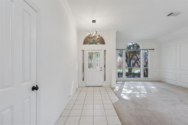 Building Photo - 708 Nettleton Dr