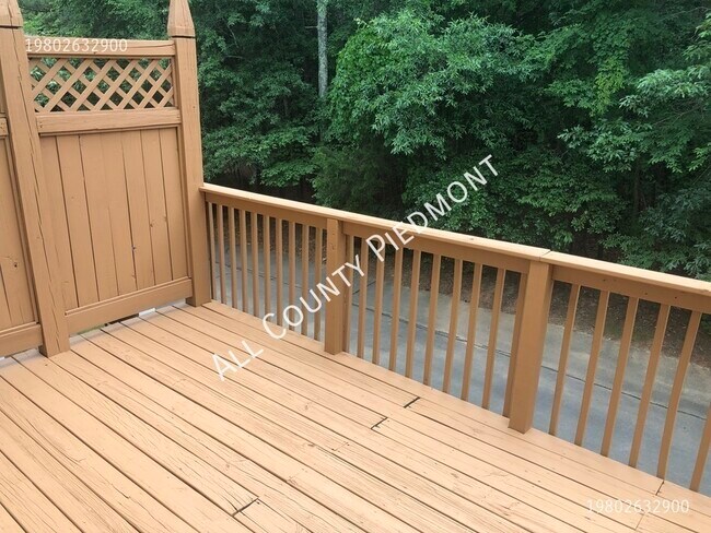 Building Photo - 10331 Winslet Dr