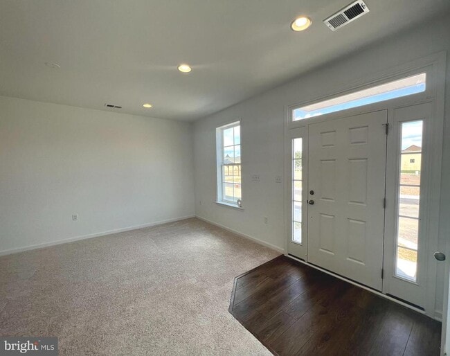 Building Photo - 3141 Eton Pl