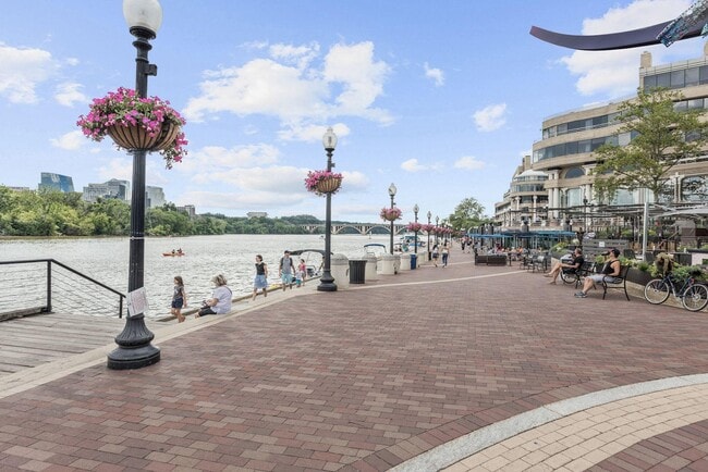 Building Photo - 1080 Wisconsin Ave NW