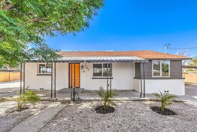 Building Photo - Coming Soon! 3bed 2 bath plus Casita HUGE ...