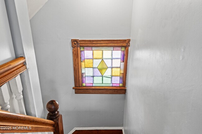 Building Photo - 49 Franklin Ave