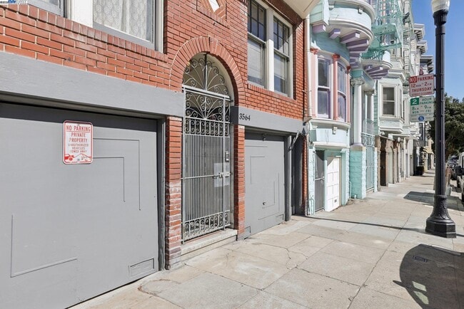 Building Photo - 3564 17th St