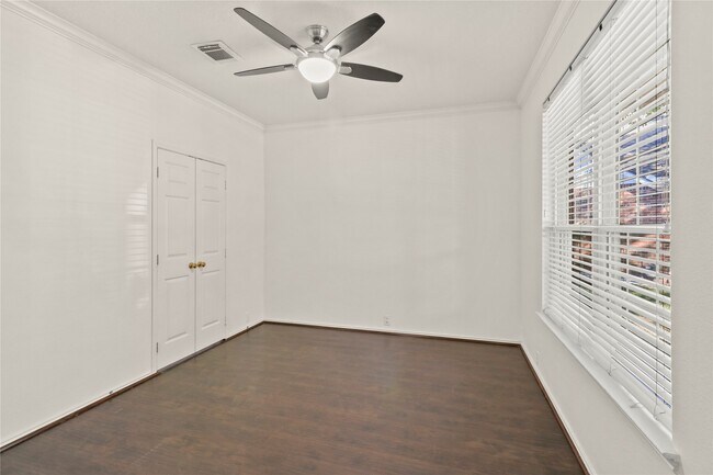 Building Photo - 20510 Pioneer Bend Ct