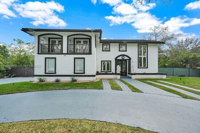 Building Photo - 7830 SW 120th St