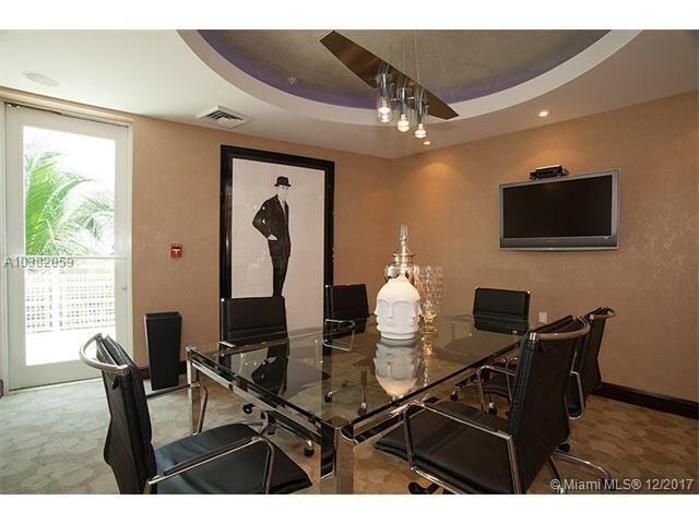 Building Photo - 244 Biscayne Blvd