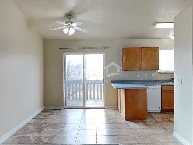 Building Photo - 2359 W 2075 N