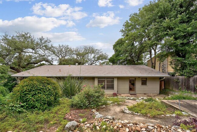 Building Photo - 2117A Rabb Rd