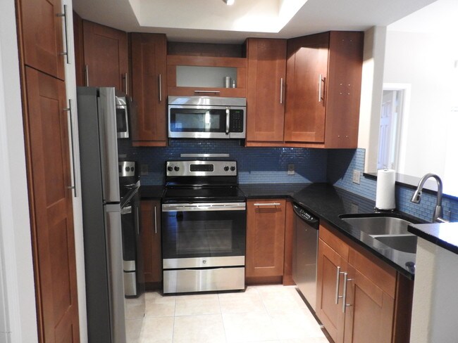 Building Photo - 11375 E Sahuaro Dr