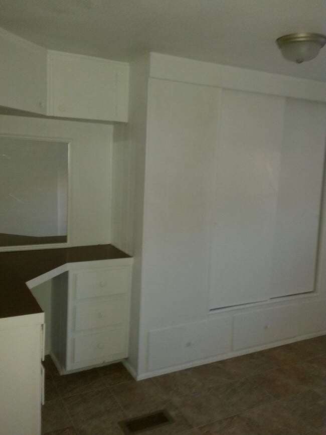 Building Photo - 7503 Jamie Wynell Cir