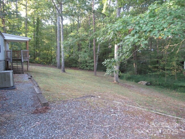 Building Photo - 368 Hudson White Trail