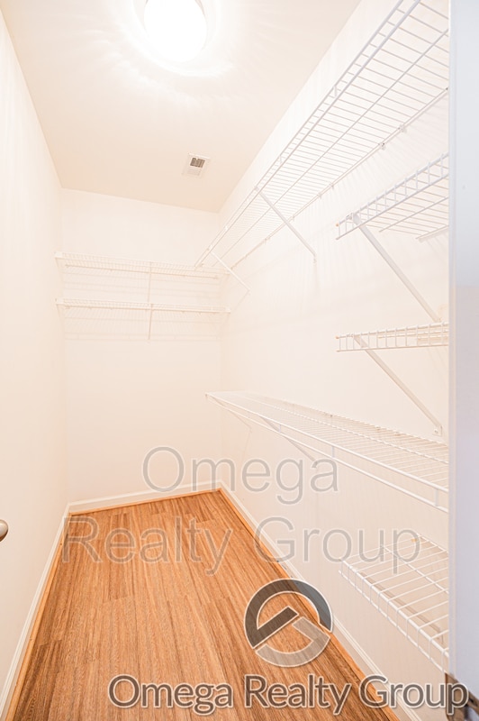 Building Photo - 205 Stonehaven Trace