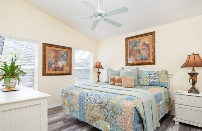 Building Photo - 2178 Royal Ridge Dr