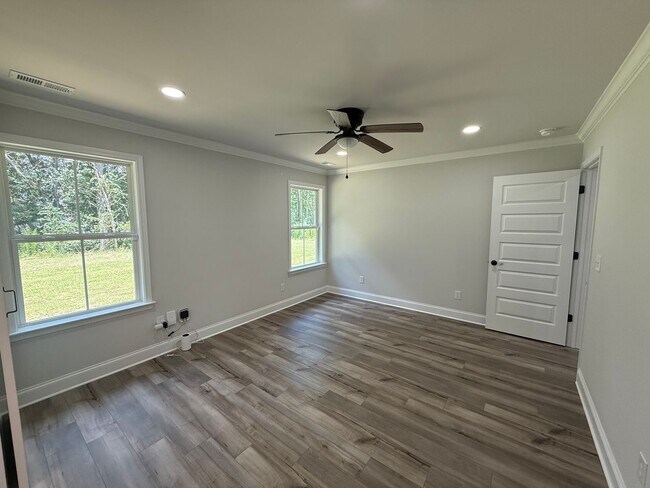 Building Photo - BEAUTIFUL RENTAL HOME IN ARAB, AL!