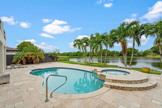 Building Photo - 3654 SW 150th Ct