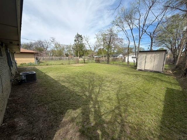 Building Photo - 1709 Dorothy Dr